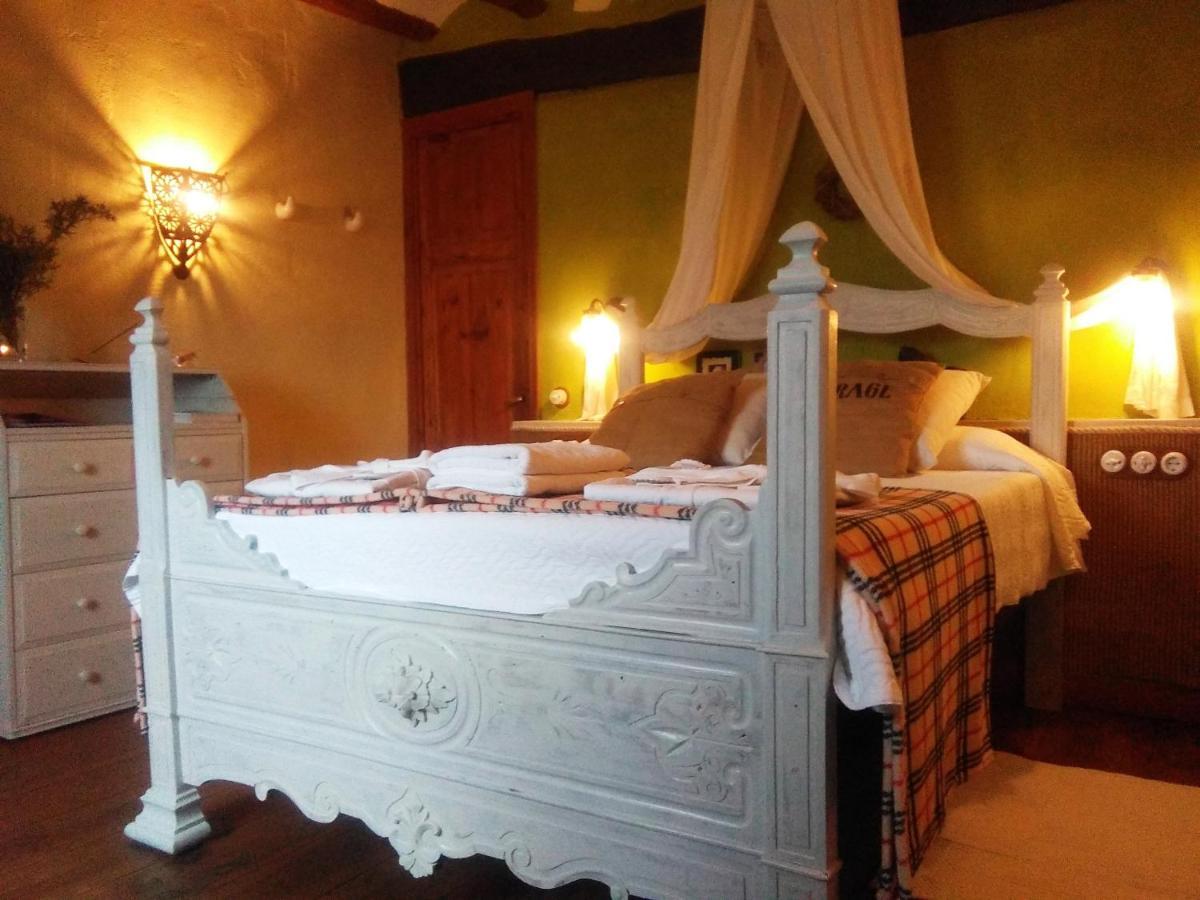 Les Vinyes Rural Boutique &
